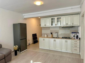 Flowers Apartament Mamaia Nord